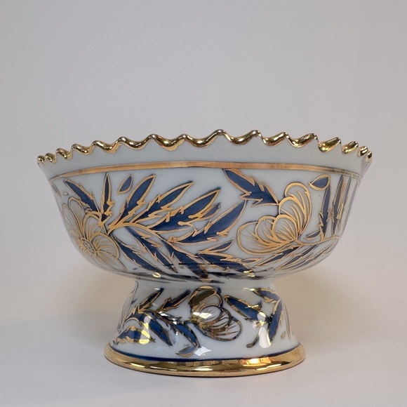 VTG Gold White &‎ Royal Blue Floral Ceramic Porcelain Footed Pedestal Candy Dish